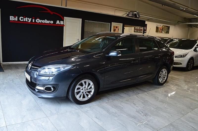 Mörkgrå Begagnad 2014 Renault Mégane GrandTour Kombi | 69 900 kr (Marknadspris) - Bild 1/4