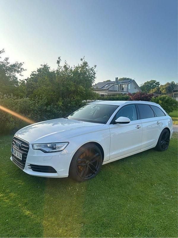 Vit Begagnad 2013 Audi A6 Kombi | 135 000 kr (Marknadspris) - Bild 1/4