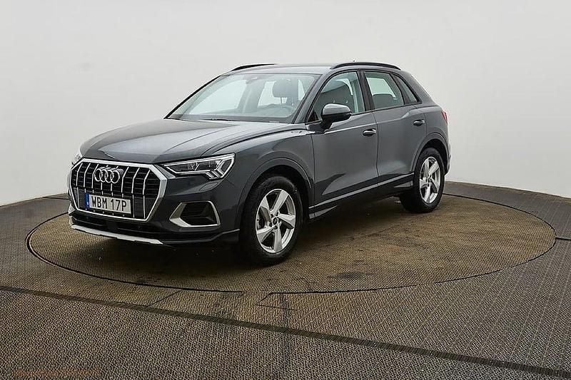 Begagnad Audi Q3 Advanced 150 HK (110 kW) 2024 Grå SUV