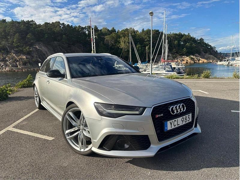 Silver Begagnad 2015 Audi RS6 Premium Kombi | 549 900 kr (Marknadspris) - Bild 1/4