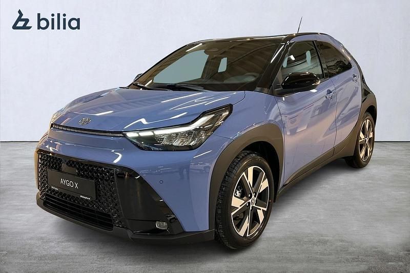 Lila Ny 2026 Toyota Aygo X SUV | 271 800 kr - Bild 1/4