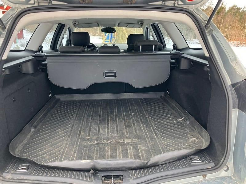 Begagnad Ford Mondeo 140 HK (102 kW) 2008 Gråmetallic Kombi