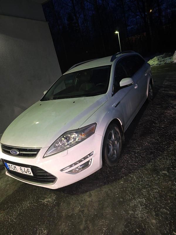 Begagnad 2012 Ford Mondeo Kombi | 44 000 kr (Marknadspris) - Bild 1/4