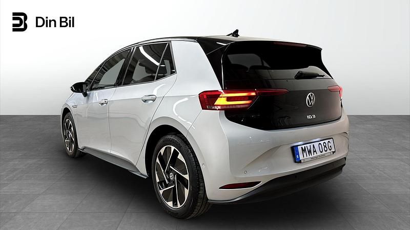 Begagnad VW ID.3 Pro Performance 150 kW (204 HK) 2022 Silver Halvkombi