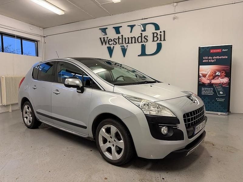 Ljusgrå Begagnad 2009 Peugeot 3008 Kombi | 49 900 kr (Marknadspris) - Bild 1/4