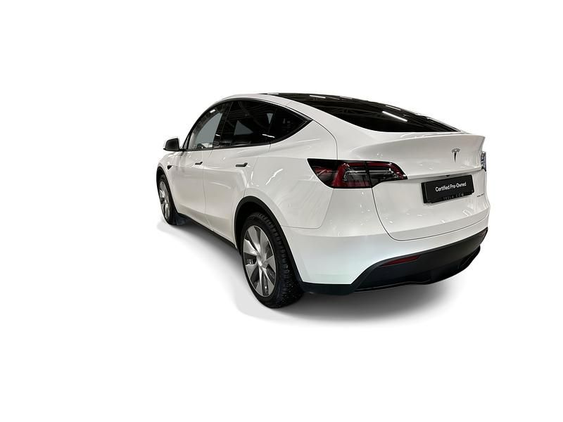 Begagnad Tesla Model Y Long Range AWD 378 kW (514 HK) 2023 Vit SUV