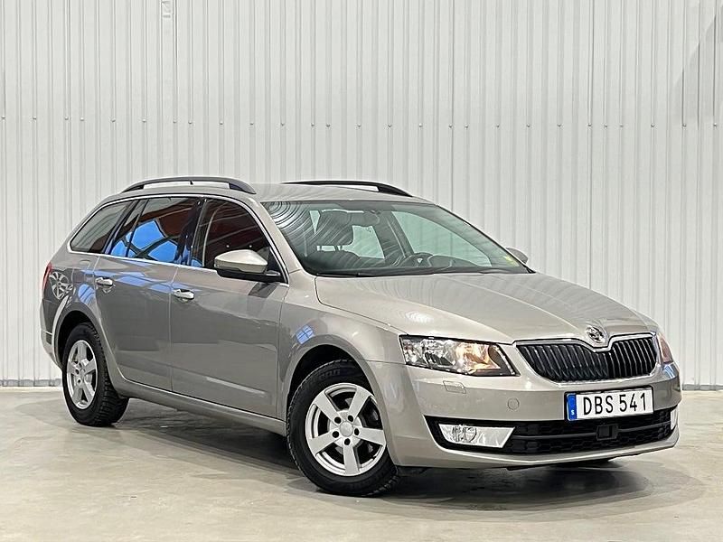 Begagnad Skoda Octavia 110 HK (80 kW) 2016 Brun Halvkombi