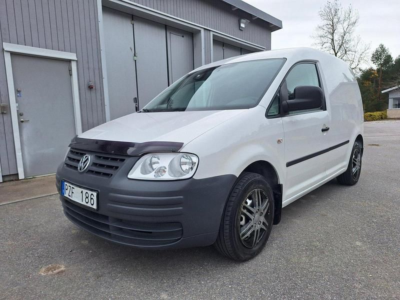 Vit Begagnad 2008 VW Caddy Minibuss | 39 500 kr (Bra pris) - Bild 1/4