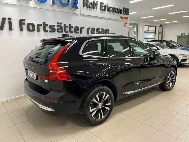 Begagnad Volvo XC60 252 HK (185 kW) 2023 Svart SUV