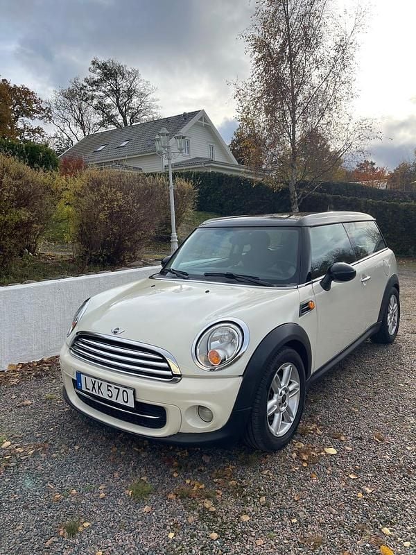 Begagnad Mini Cooper D Clubman 112 HK (82 kW) 2012 Kombi