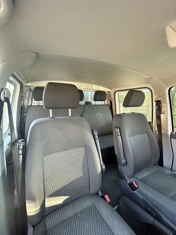 Vit Begagnad 2012 VW T5 Van | 100 000 kr (Bra pris) - Bild 1/4