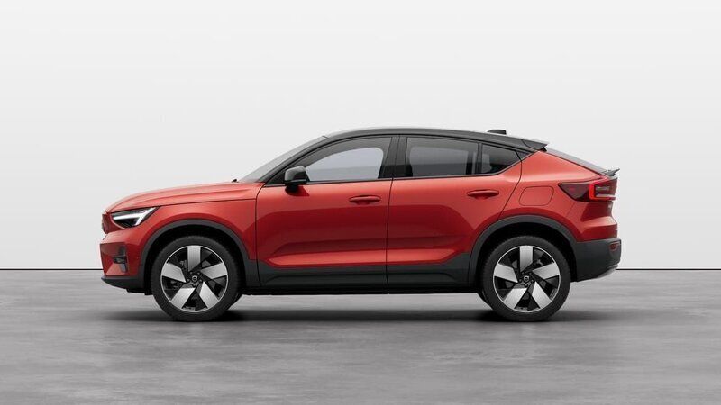 Röd Ny 2024 Volvo EC40 Performance SUV | 639 000 kr (Lite dyr) - Bild 1/4