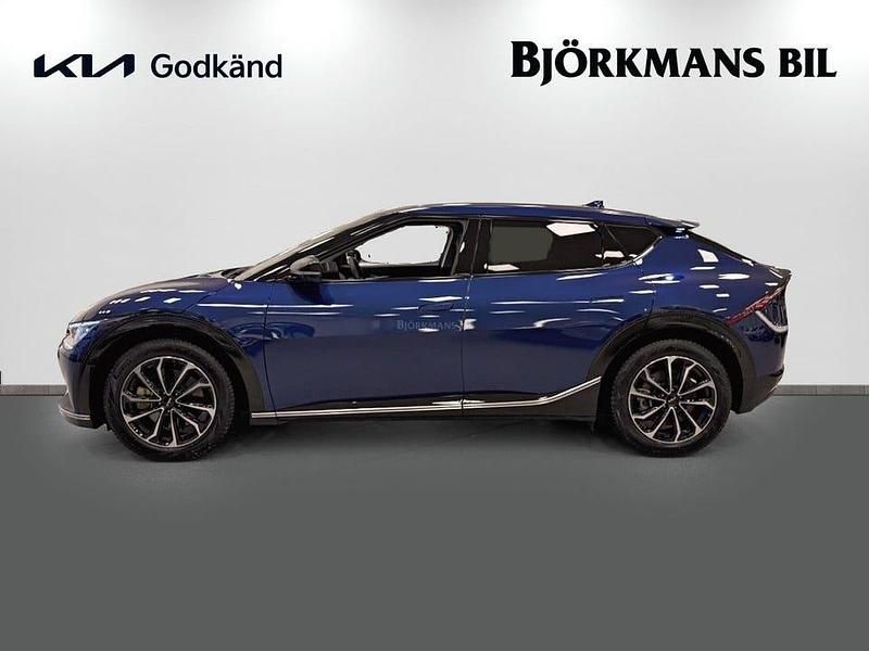 Begagnad Kia EV6 239 kW (325 HK) 2024 Blå SUV