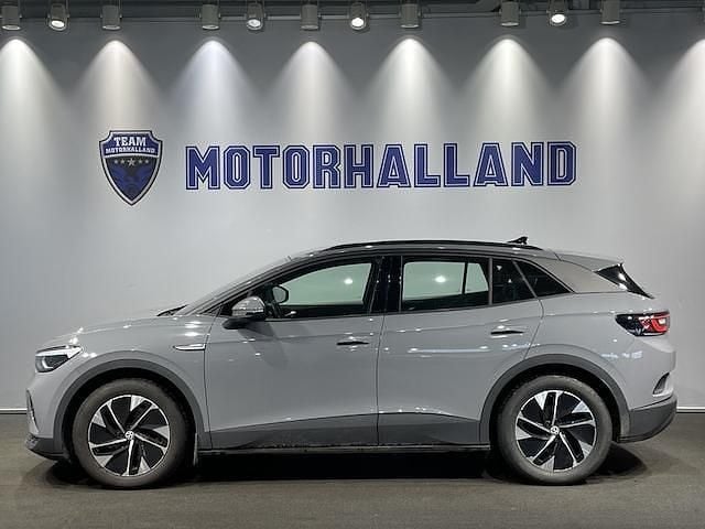 Grå Begagnad 2021 VW ID.4 Pro Performance SUV | 284 900 kr - Bild 1/4