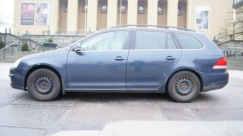 Begagnad 2009 VW Golf V Kombi | 17 000 kr (Superpris) - Bild 1/4