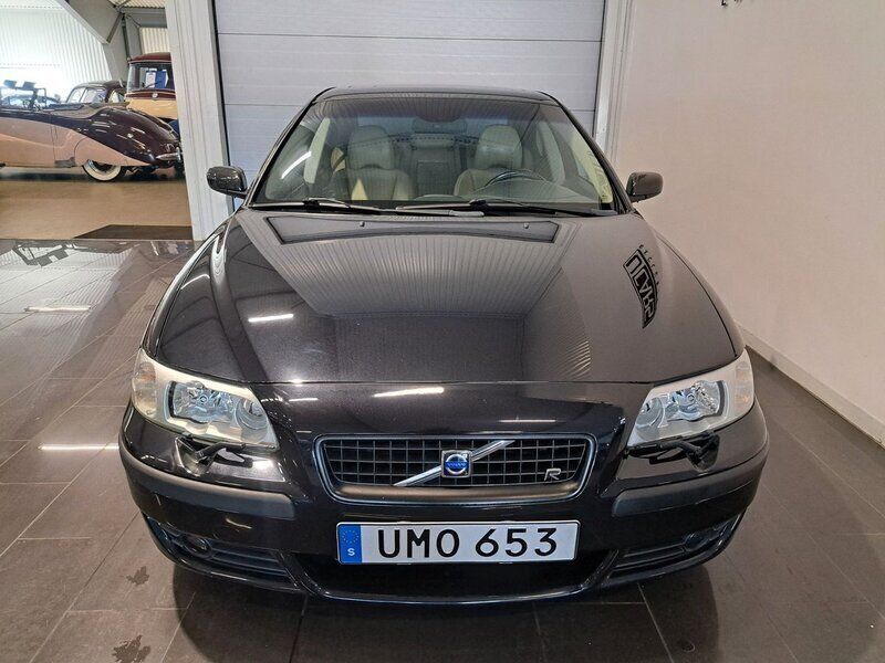 Begagnad Volvo S60 301 HK (221 kW) 2004 Svart Sedan