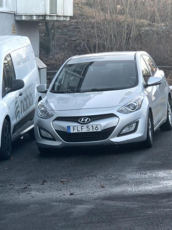 Begagnad Hyundai i30 110 HK (80 kW) 2013