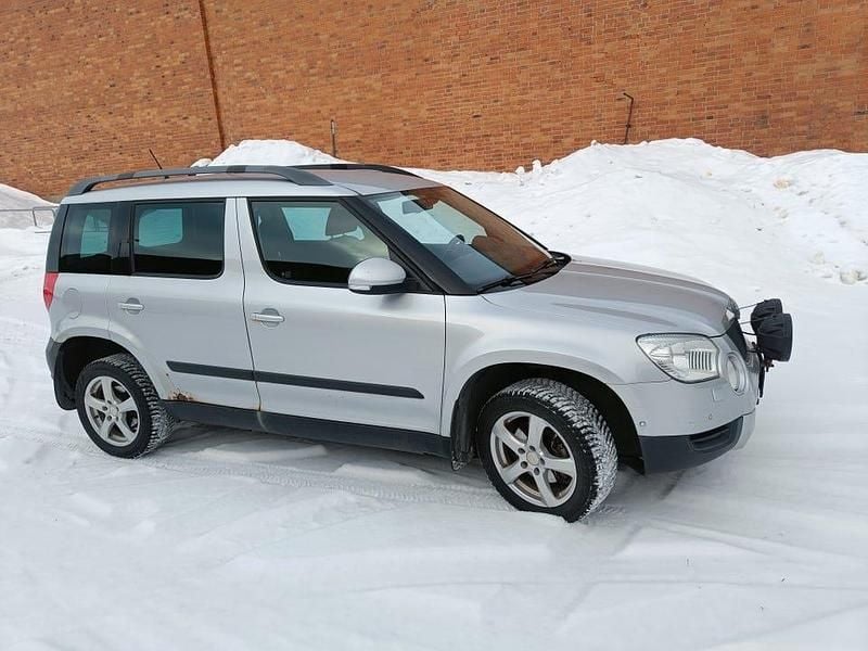Begagnad Skoda Yeti 140 HK (102 kW) 2011 SUV