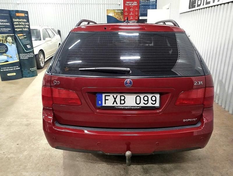 Begagnad Saab 9-5 185 HK (136 kW) 2007 Röd Kombi