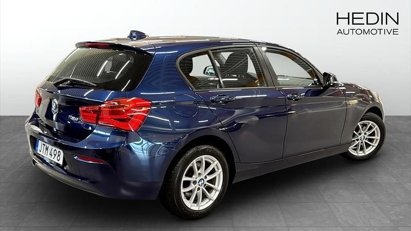 Begagnad BMW 118 Advantage 150 HK (110 kW) 2015 Blå Halvkombi