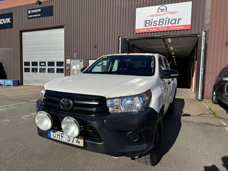 Vit Begagnad 2016 Toyota HiLux Pickup | 157 500 kr - Bild 1/4
