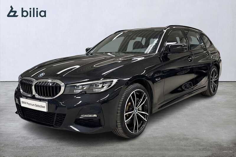 Svart Begagnad 2022 BMW 330e M Sport Kombi | 389 900 kr (Lite dyr) - Bild 1/4