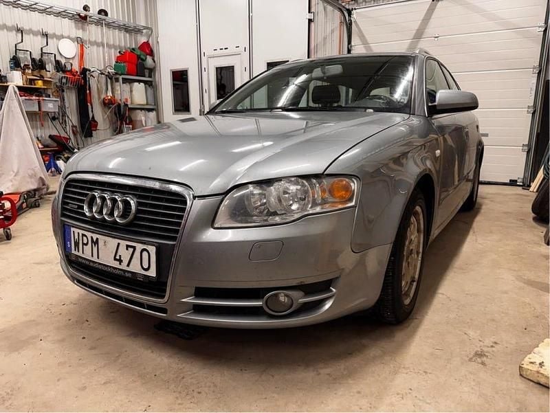 Begagnad 2005 Audi A4 Comfort Kombi | 38 000 kr (Marknadspris) - Bild 1/4