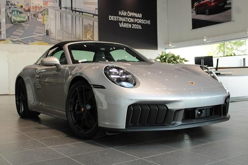 Ny Porsche 911 2026 Flerfärgad