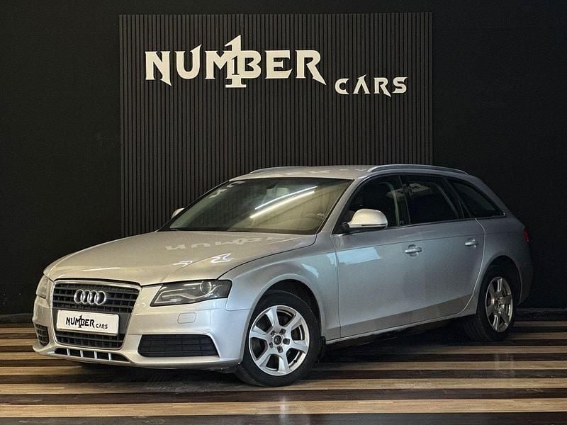 Silver Begagnad 2009 Audi A4 Kombi | 44 900 kr (Bra pris) - Bild 1/4