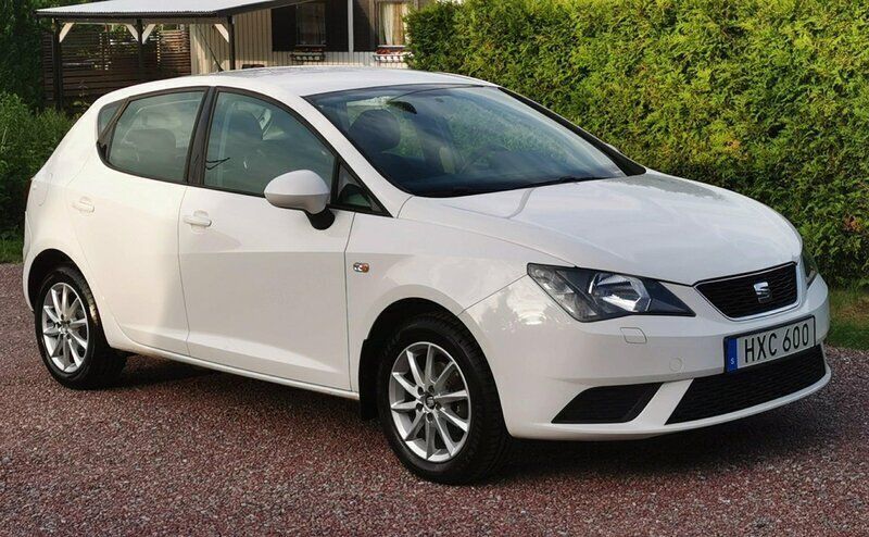 Vit Begagnad 2017 Seat Ibiza Style Halvkombi | 85 000 kr (Marknadspris) - Bild 1/4