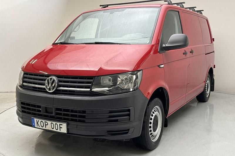 Röd Begagnad 2019 VW T6.1 Van | 209 000 kr (Superpris) - Bild 1/4