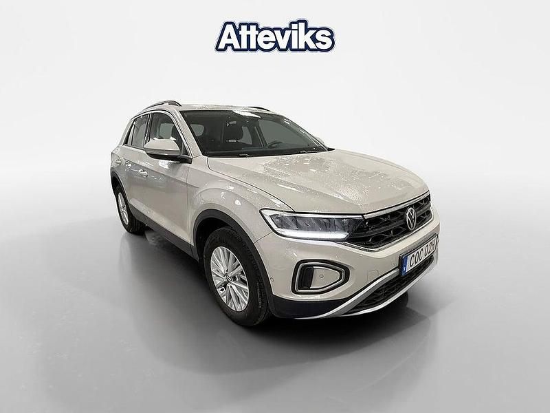 Grå Begagnad 2022 VW T-Roc SUV | 269 000 kr (Marknadspris) - Bild 1/4