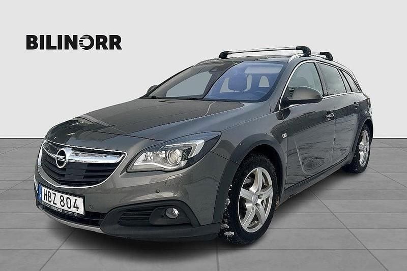 Grå Begagnad 2016 Opel Insignia Country Tourer Kombi | 119 900 kr (Lite dyr) - Bild 1/4