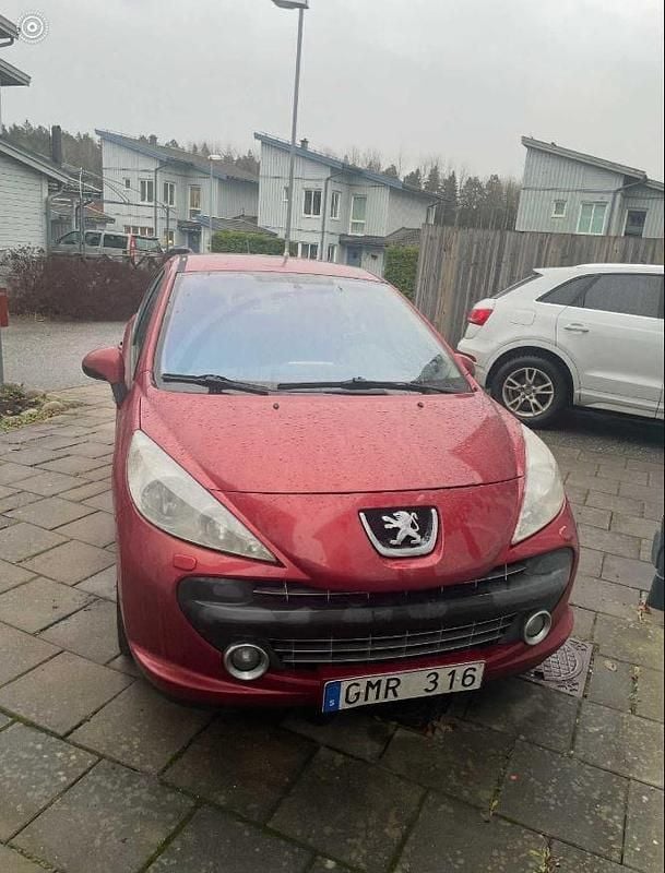 Begagnad 2008 Peugeot 207 Halvkombi | 33 000 kr (Marknadspris) - Bild 1/4