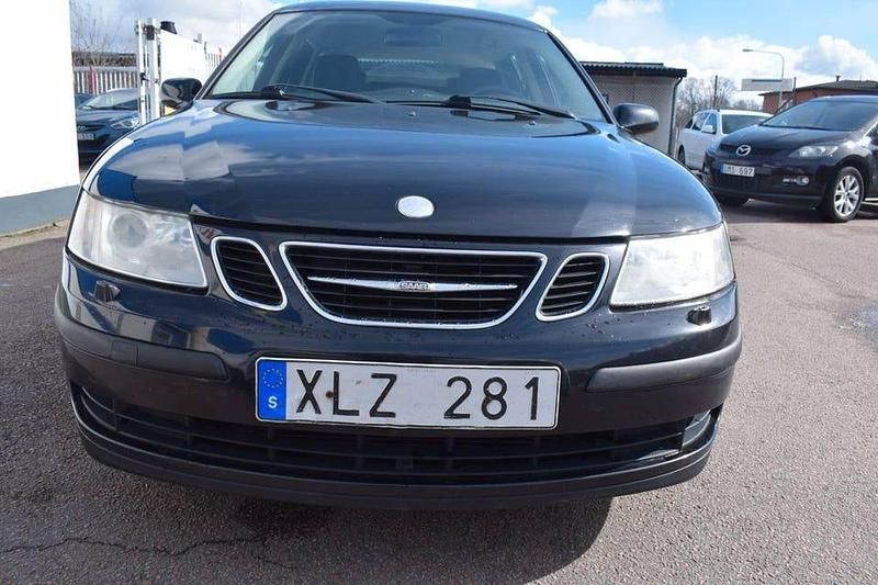 Begagnad Saab 9-3 Linear 123 HK (90 kW) 2006 Svart Kombi