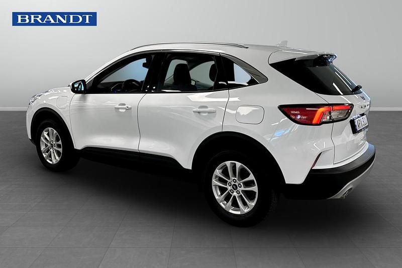 Begagnad Ford Kuga Titanium 228 HK (167 kW) 2022 Vit SUV