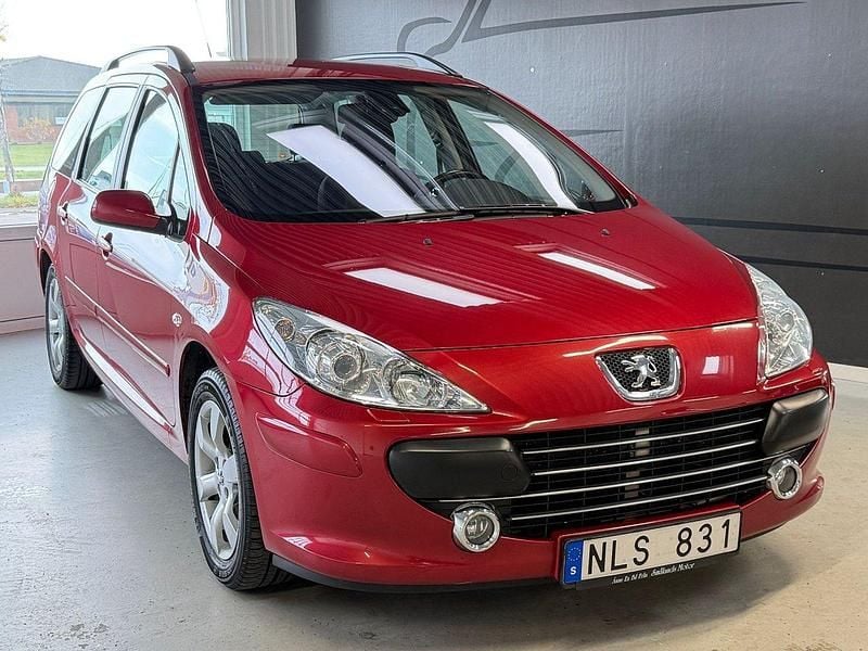 Röd Begagnad 2006 Peugeot 307 Kombi | 49 900 kr (Dyr) - Bild 1/3