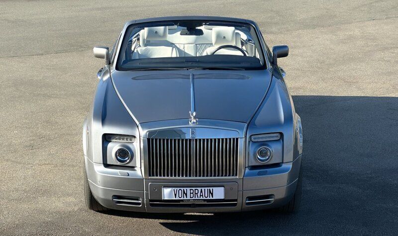 Silver Begagnad 2009 Rolls Royce Phantom Sportkupé | 2 875 000 kr - Bild 1/4