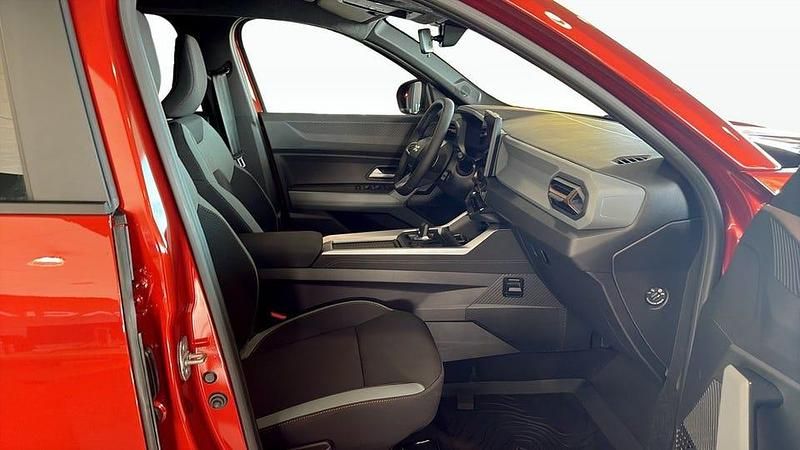 Ny Dacia Bigster Extreme 109 HK (80 kW) 2025 Brun SUV