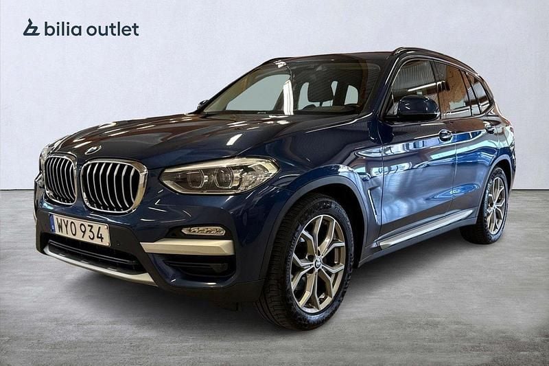 Blå Begagnad 2018 BMW X3 xLine SUV | 254 900 kr (Marknadspris) - Bild 1/3