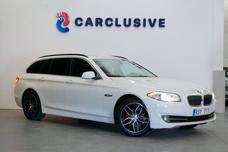 Vit Begagnad 2012 BMW 520 Kombi | 89 900 kr (Bra pris) - Bild 1/4