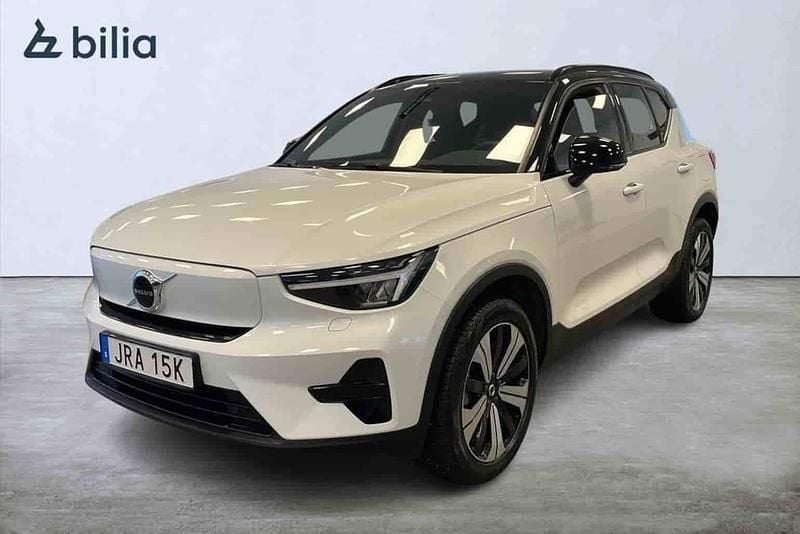 Begagnad Volvo XC40 Single Motor 175 kW (238 HK) 2023 Vit SUV