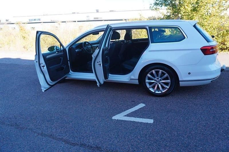 Begagnad VW Passat GTE 218 HK (160 kW) 2017 Vit Kombi