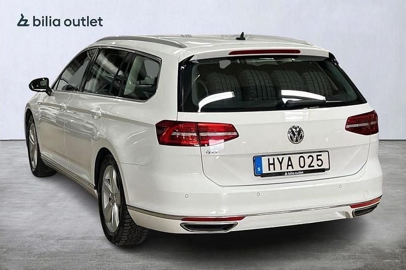 Begagnad VW Passat 156 HK (114 kW) 2018 Vit Kombi