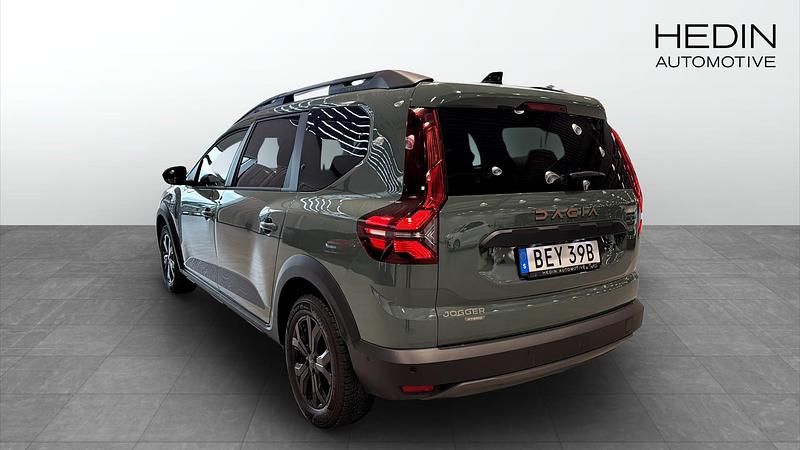 Begagnad Dacia Jogger Extreme 94 HK (69 kW) 2025 Grå (grey) Minibuss