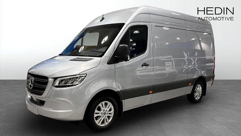 Silver Begagnad 2025 Mercedes Sprinter Van | 711 250 kr - Bild 1/4