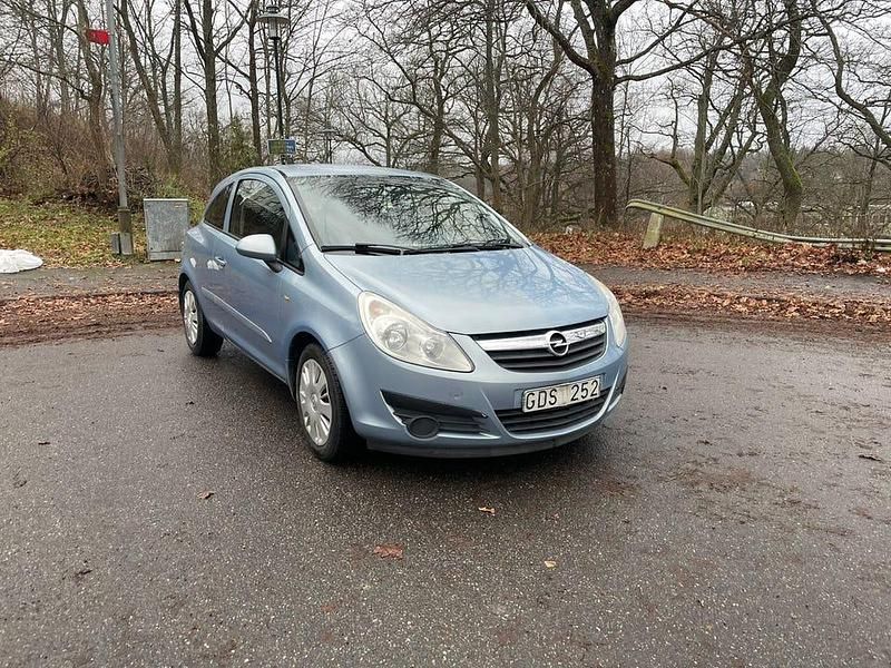 Blå Begagnad 2007 Opel Corsa Halvkombi | 24 500 kr (Marknadspris) - Bild 1/4