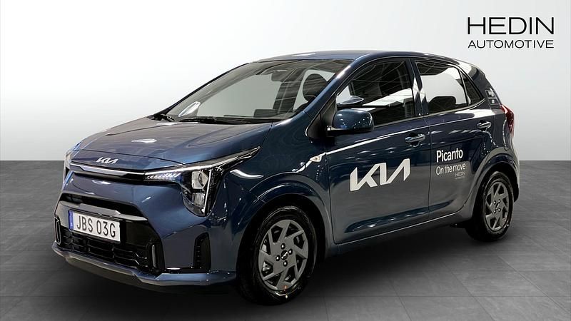 Blå Begagnad 2025 Kia Picanto Halvkombi | 189 900 kr (Marknadspris) - Bild 1/4