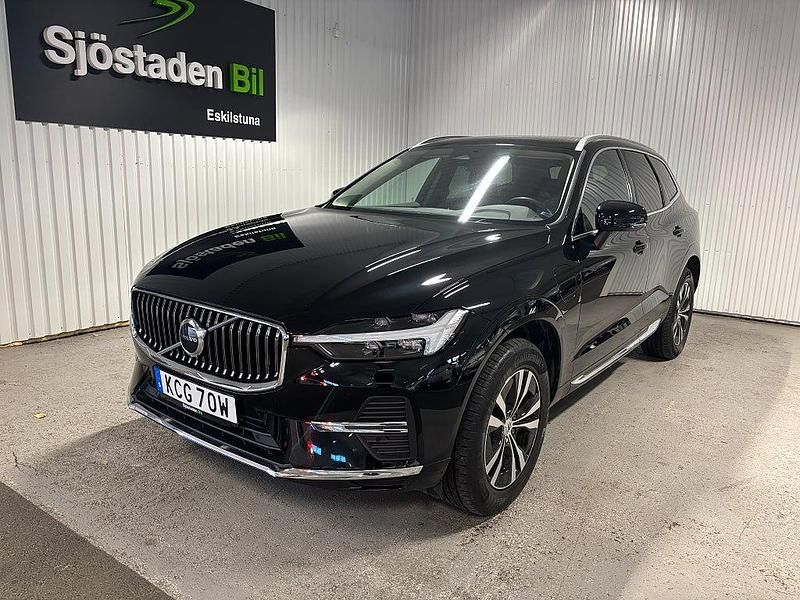 Svart Begagnad 2022 Volvo XC60 SUV | 452 900 kr (Superpris) - Bild 1/4