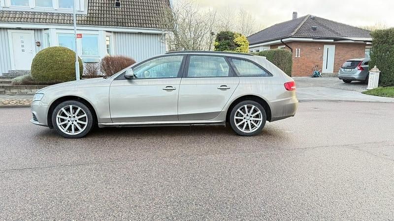 Begagnad Audi A4 143 HK (105 kW) 2009 Kombi